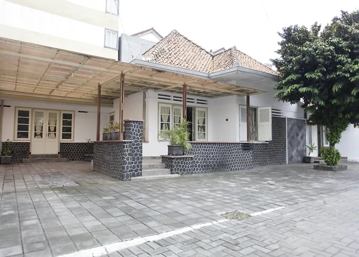 Taman Yuwono Heritage MalioboroHotel Jogja